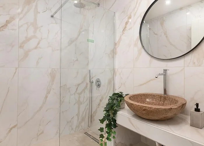 4 Bedroom Luxury - Sozoe Rhodes City